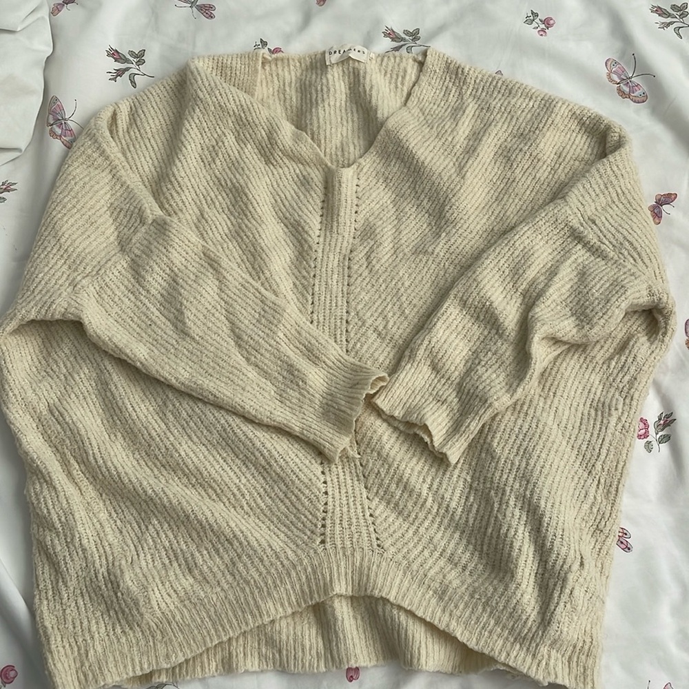 SWEATER